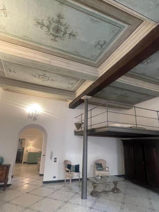 Apartment Magnifico Del 400 L'elisir D'amore Genua